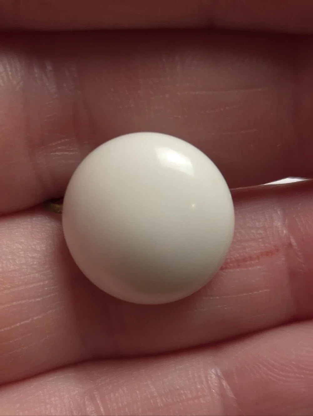 Vintage Japan Round White Milk Glass Ceramic Earrings Screw Back Made in Japan